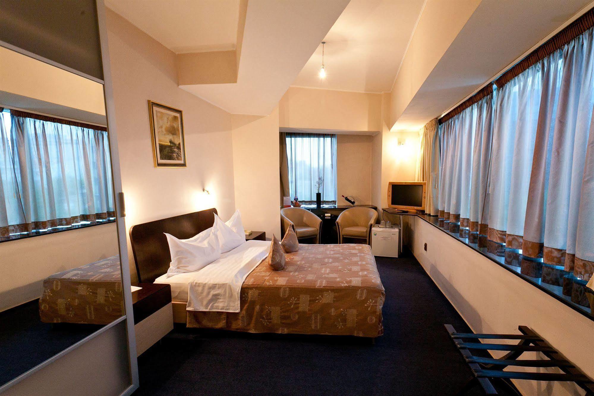 Hotel Dacia Rrt Bucharest Luaran gambar