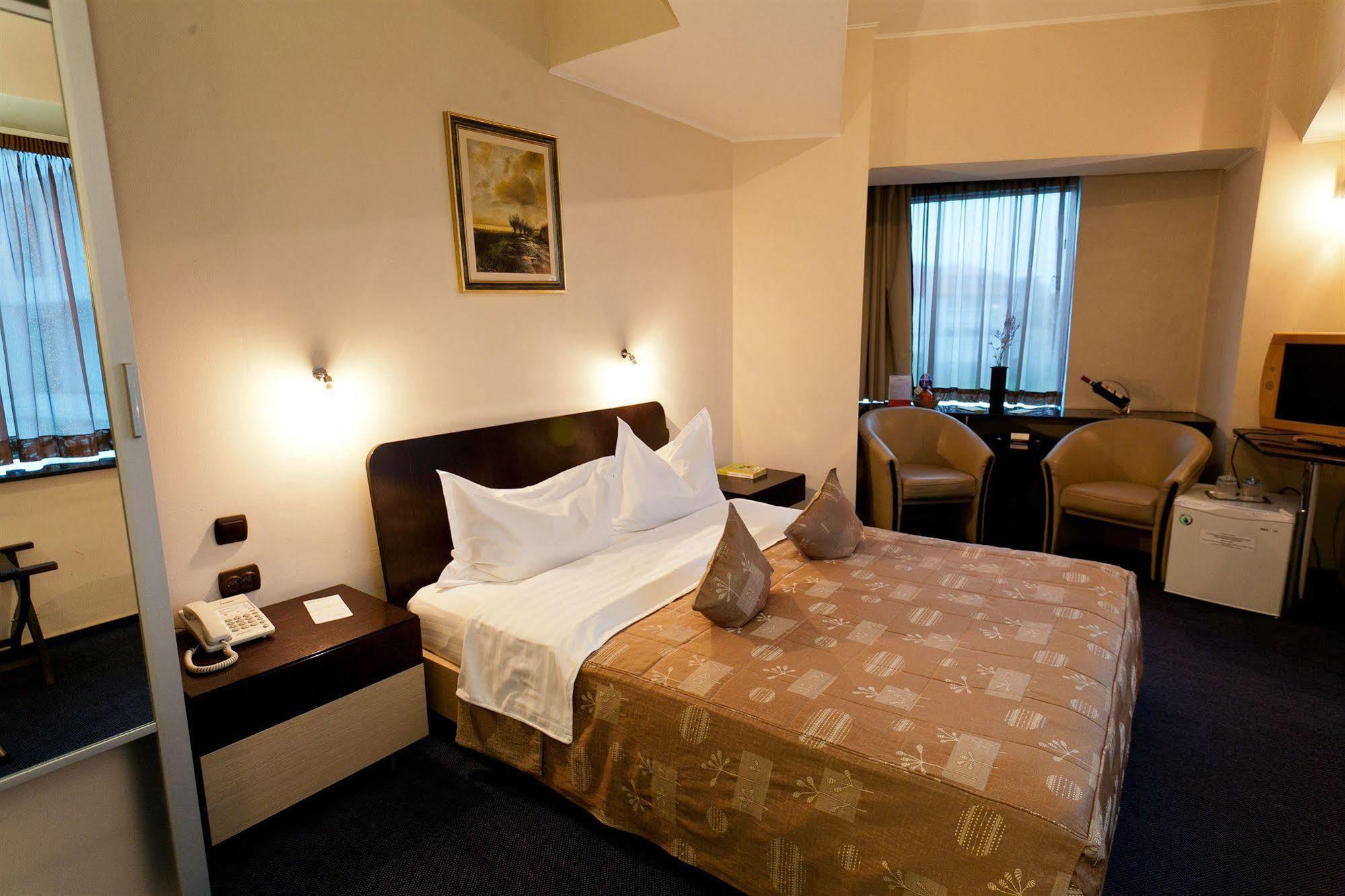 Hotel Dacia Rrt Bucharest Luaran gambar
